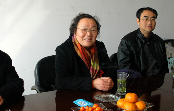 江蘇省質(zhì)量管理協(xié)會常務副會長浦振英一行來上上集團調(diào)研