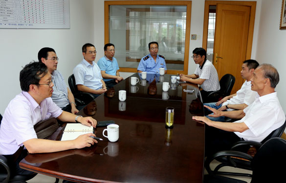常州市工商局局長(zhǎng)陳國(guó)慶一行來上上集團(tuán)調(diào)研