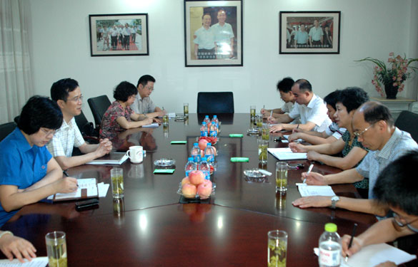 常州市統(tǒng)計(jì)局副局長(zhǎng)惲東玉一行來上上集團(tuán)調(diào)研